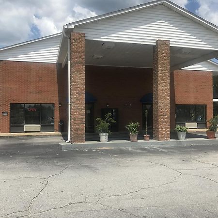 Gulf American Inns Decatur Exterior foto